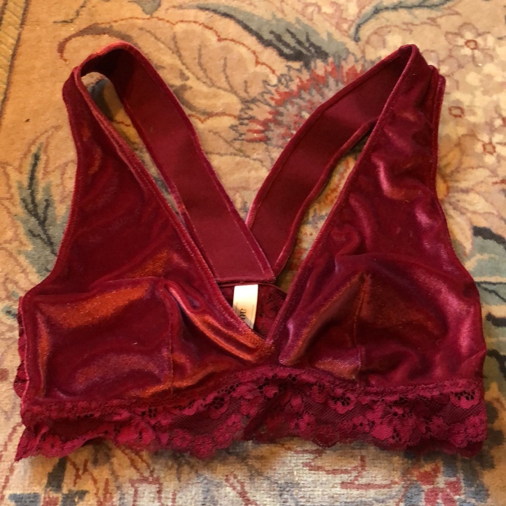 Auden Women’s Red Velvet Plunge Bralette Size Small - Picture 2 of 16